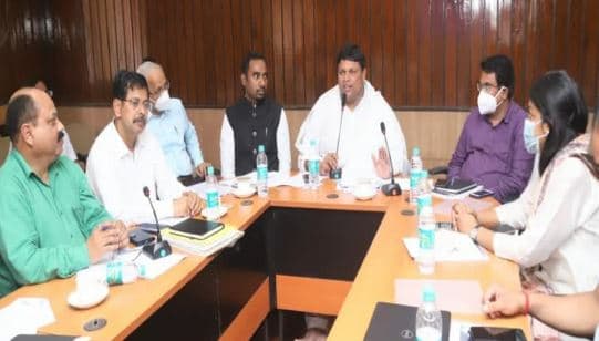 सूबे में कृषि मंत्रालय फेल ! अब तक खर्च करने में फिसड्डी रहा विभाग, कैसे बदलेगी किसानों की जिंदगी ? पढ़िए एक रिपोर्ट