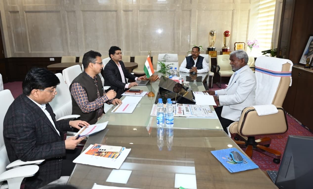 Breaking : झारखंड में जनजातीय भाषाओं के विशेषज्ञ शिक्षकों की जल्द होगी नियुक्ति, मुख्यमंत्री चम्पाई सोरेन ने दे दिया निर्देश