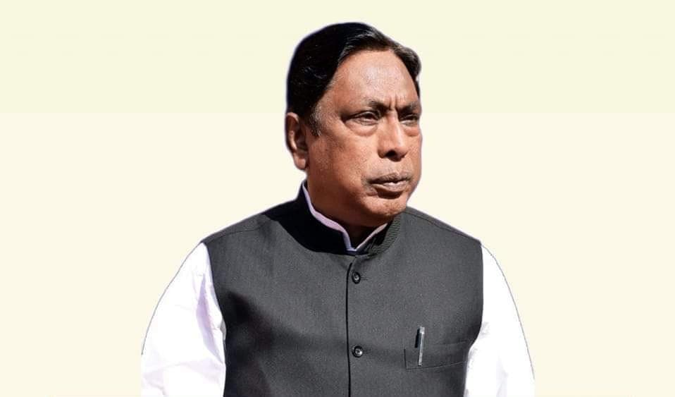 ED RAID: झारखंड के नए धनकुबेरों के खुलासे के बाद क्या जा सकती है आलमगीर आलम की मंत्री पद की कुर्सी?