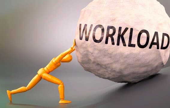 वर्कलोड बन रहा मौत का कारण! स्ट्रेस और वर्क प्रेशर के कारण लोग हो रहे हार्ट प्रॉब्लम के शिकार, जानें कितना हो सकता है खतरनाक