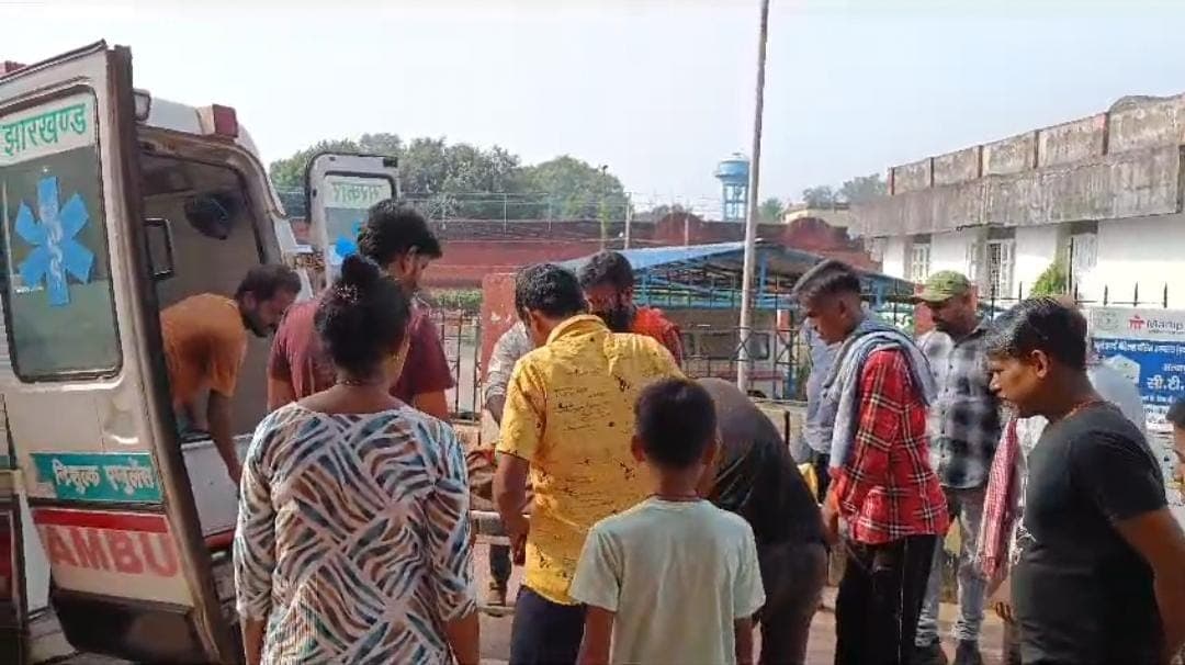 दुमका: ब्लैक सन्डे साबित हुआ रविवार, 24 घंटे में 4 अलग अलग हादसों में 6 की मौत, 4 घायल