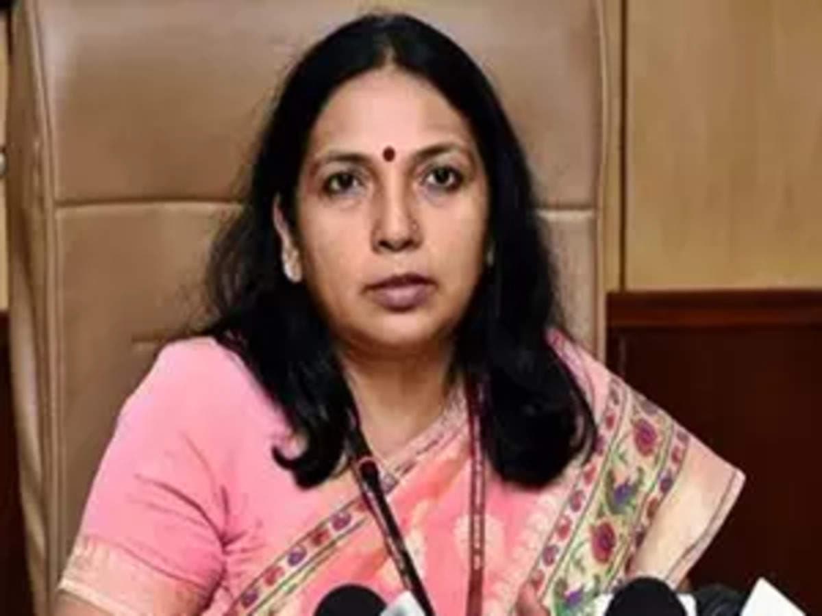 झारखंड: IAS निधि खरे को मिला नवीन और नवीकरणीय ऊर्जा मंत्रालय का अतिरिक्त प्रभार