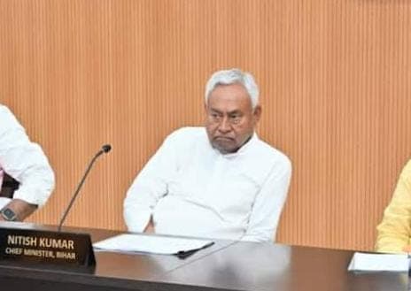 बड़ी खबर: बिहार कैबिनेट का बड़ा फैसला, 7 डॉक्टर सेवा से बर्खास्त, महिला कर्मचारियों को मिलेगा सरकारी आवास