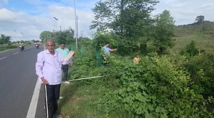 मंत्री सुदिव्य सोनू का प्रयास लाया रंग, गिरिडीह में शुरू हुआ 8 एकड़ में बननेवाले डायरी प्लांट के जमीन का सीमांकन