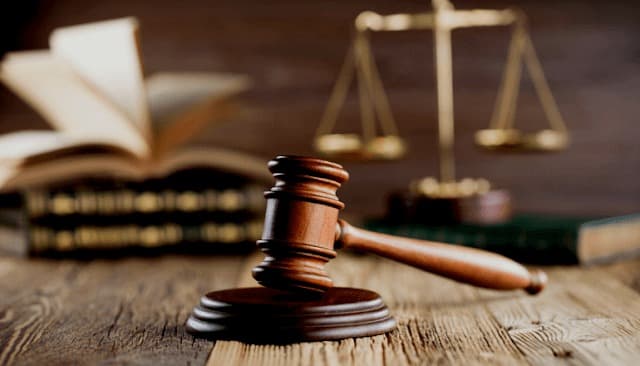 झारखंड हाईकोर्ट ने डीसीएलआर पर लगाया 25 हजार का जुर्माना, जानें क्या है पूरा मामला