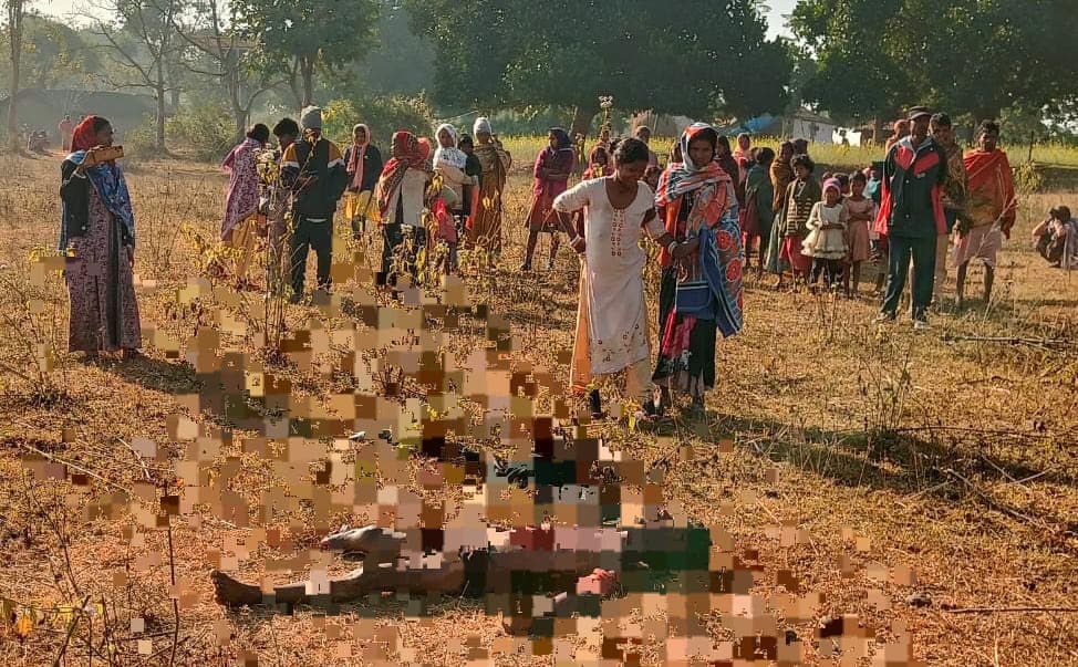 BREAKING:चाईबासा में पागल हाथी का उत्पात, खलिहान की रखवाली करे दो युवकों को पटककर उतारा मौत के घाट, तीन घायल