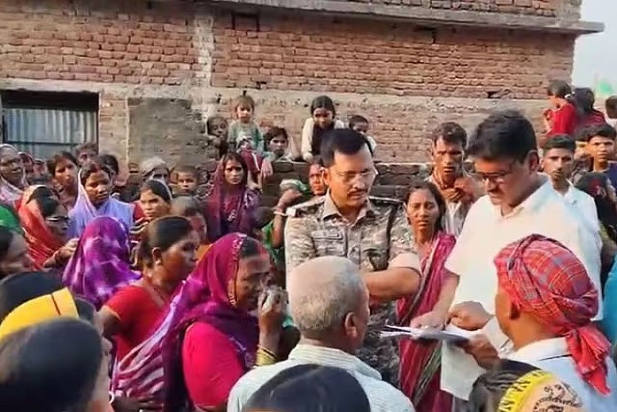 चार बच्चों का पिता दूसरी महिला को लाया घर, बेटे के गुस्से में मां को खंभे से बांधा, जानिए पूरा मामला