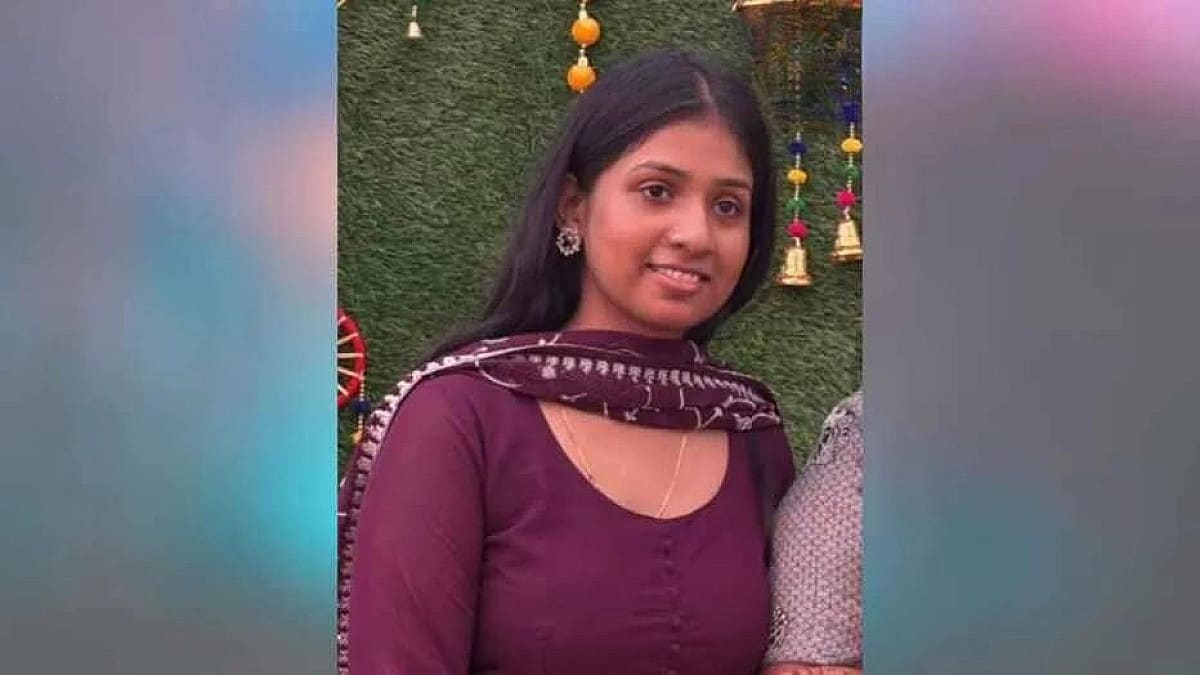 कोडरमा में NEET छात्रा की संदिग्ध मौत, कमरे में मिला शव, पुलिस जांच में जुटी