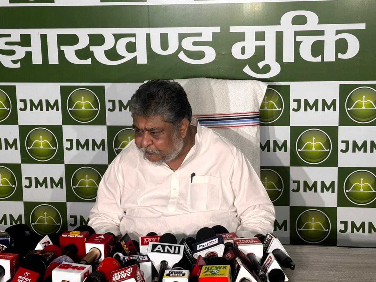 एक तरफा प्यार में कांग्रेस ने तोड़ा JMM का दिल, अब राज्यसभा चुनाव से झामुमो लेगी इंतकाम
