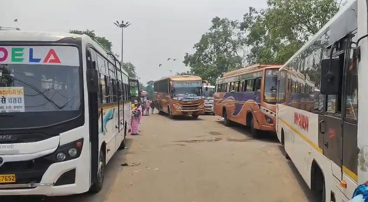 धनबाद में बस यात्रा होगी महंगी, किराए में 20% बढ़ोतरी की तैयारी
