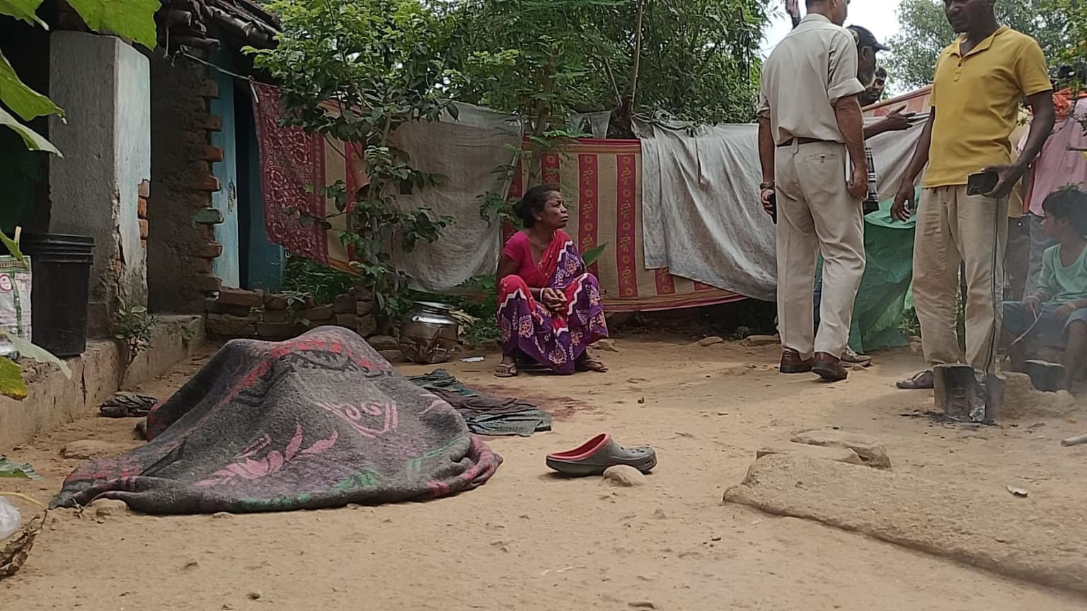 जमशेदपुर में अवैध संबंध के शक में खूनी खेल, युवक की पीट-पीटकर हत्या