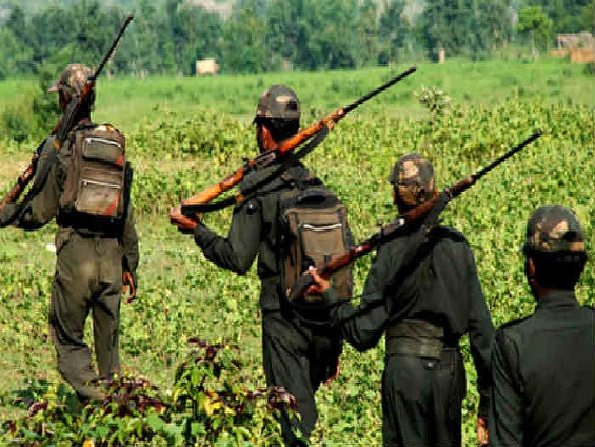 चाईबासा: मुठभेड़ में मारे गए 10 लाख के इनामी नक्सली प्रकरण की सीआईडी जांच शुरू