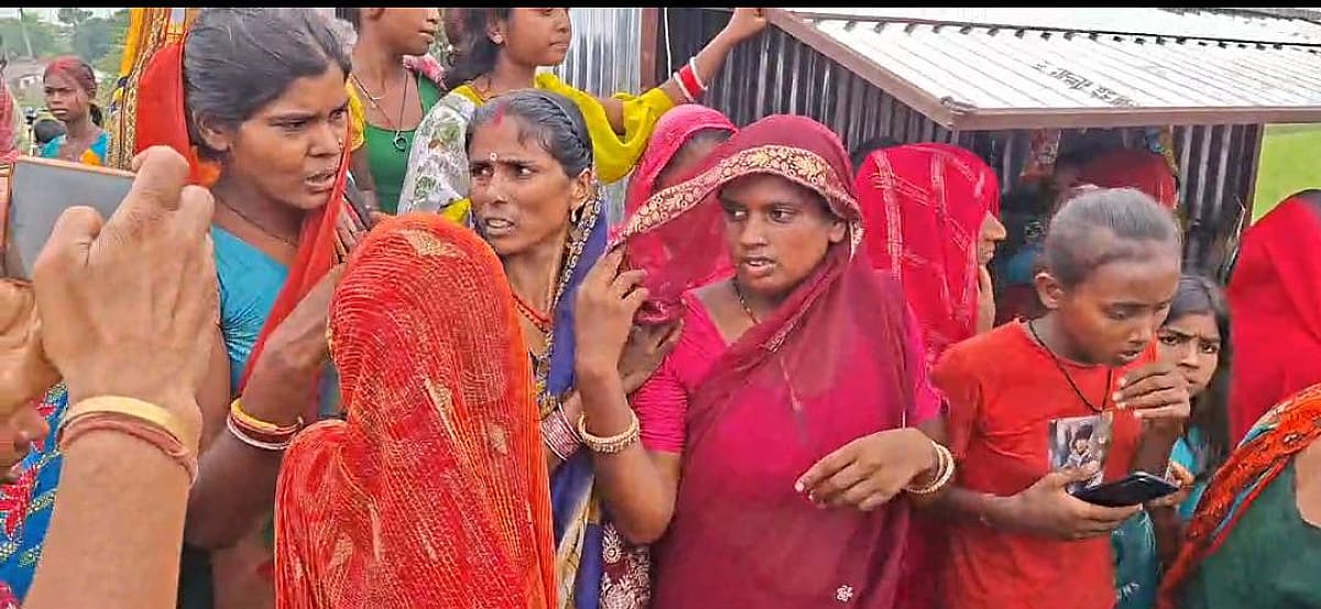 नाश्ते की दुकान पर बैठा था युवक तभी अपराधियों ने कर दी ताबड़तोड़ फायरिंग, मौके पर मौत