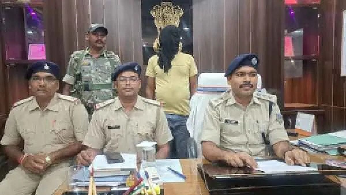 पलामू: कोल्डड्रिंक से कुल्ला करना पड़ा भारी, पुरानी रंजिश में युवक की बेरहमी से हत्या, एक गिरफ्तार
