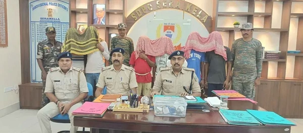 सरायकेला में चोरी की बड़ी वारदात टली, 6 आरोपी रंगे हाथ पकड़े गए