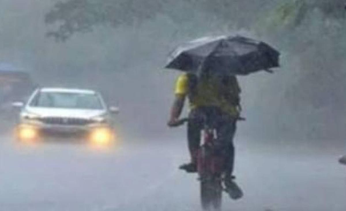 Weather Alert:झारखंड में मौसम का डबल अटैक, कहीं बारिश तो कहीं 40 डिग्री के पार तापमान