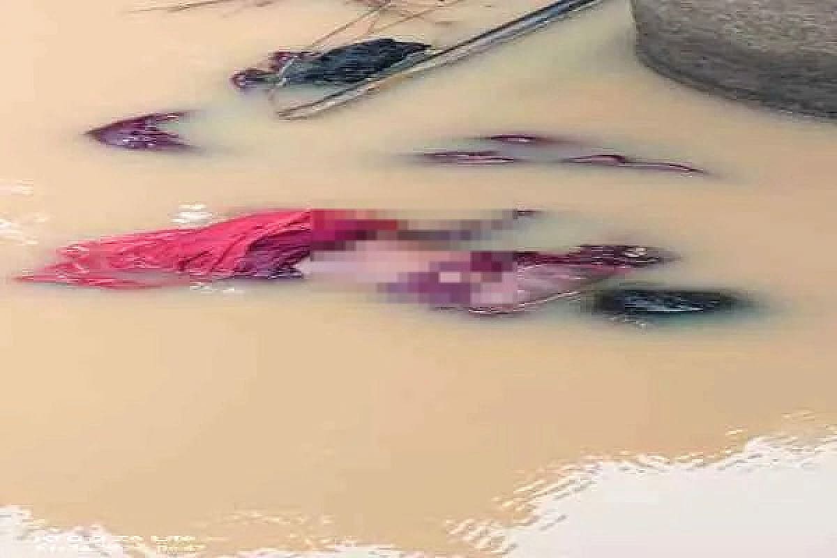 सिमडेगा: देवनदी पुल के नीचे अज्ञात महिला का शव बरामद, पहचान में जुटी पुलिस