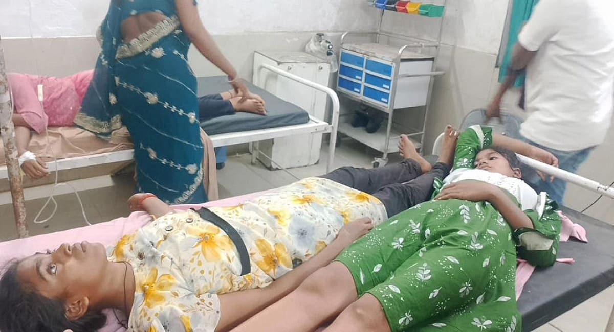 गढ़वा में कस्तूरबा विद्यालय की बड़ी लापरवाही, 100 से अधिक छात्राएं फूड पॉइजनिंग की शिकार