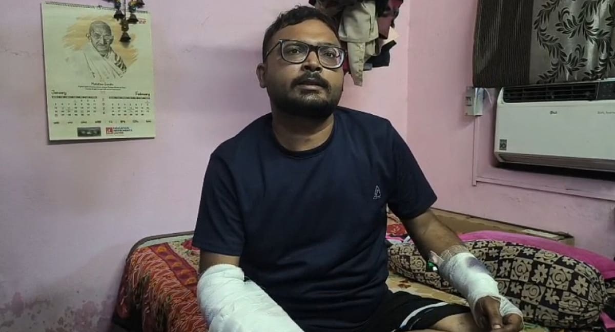चलती बाइक पर चापड़ से हमला, विरोध करने पर लूटा पर्स, जमशेदपुर में नए एसपी के आते ही अपराधियों की चुनौती