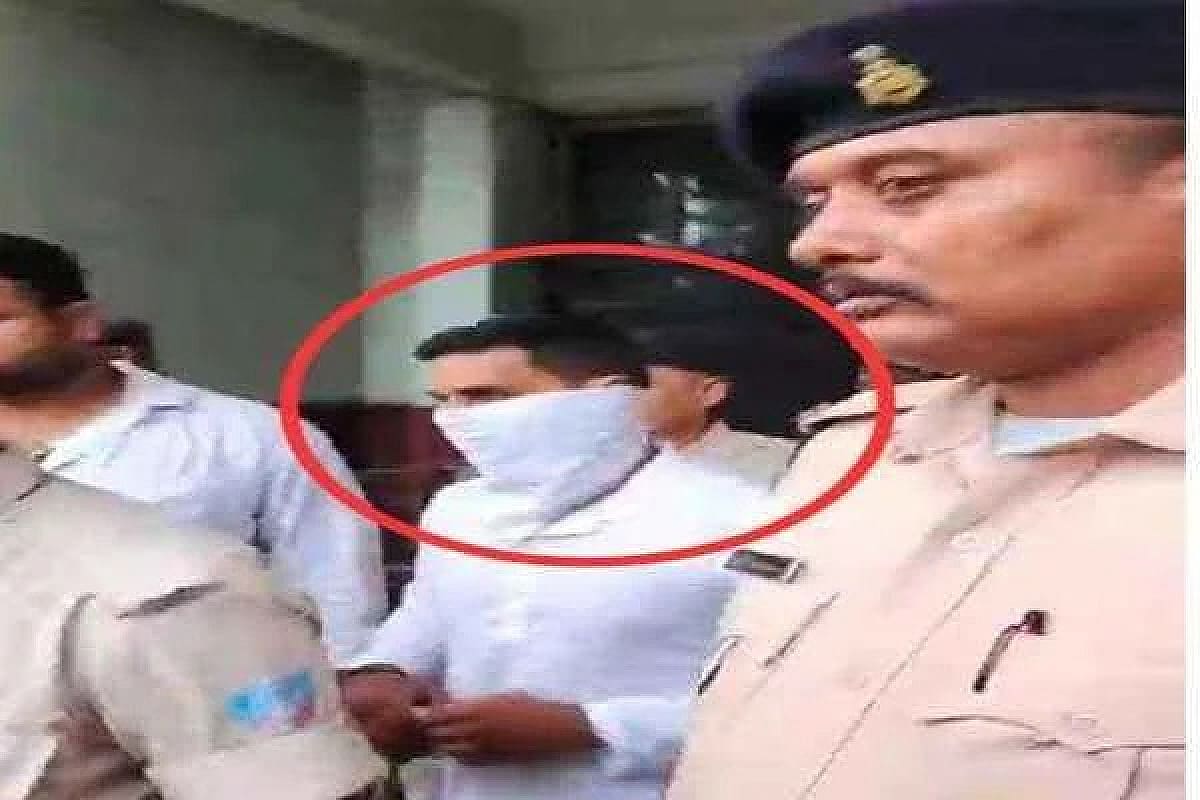बड़ी खबर: डीडी बार मामले में 2 लाख के इनामी मुख्य आरोपी ने किया सरेंडर! कोर्ट पहुंचा विश्वनाथ उर्फ बोदरा