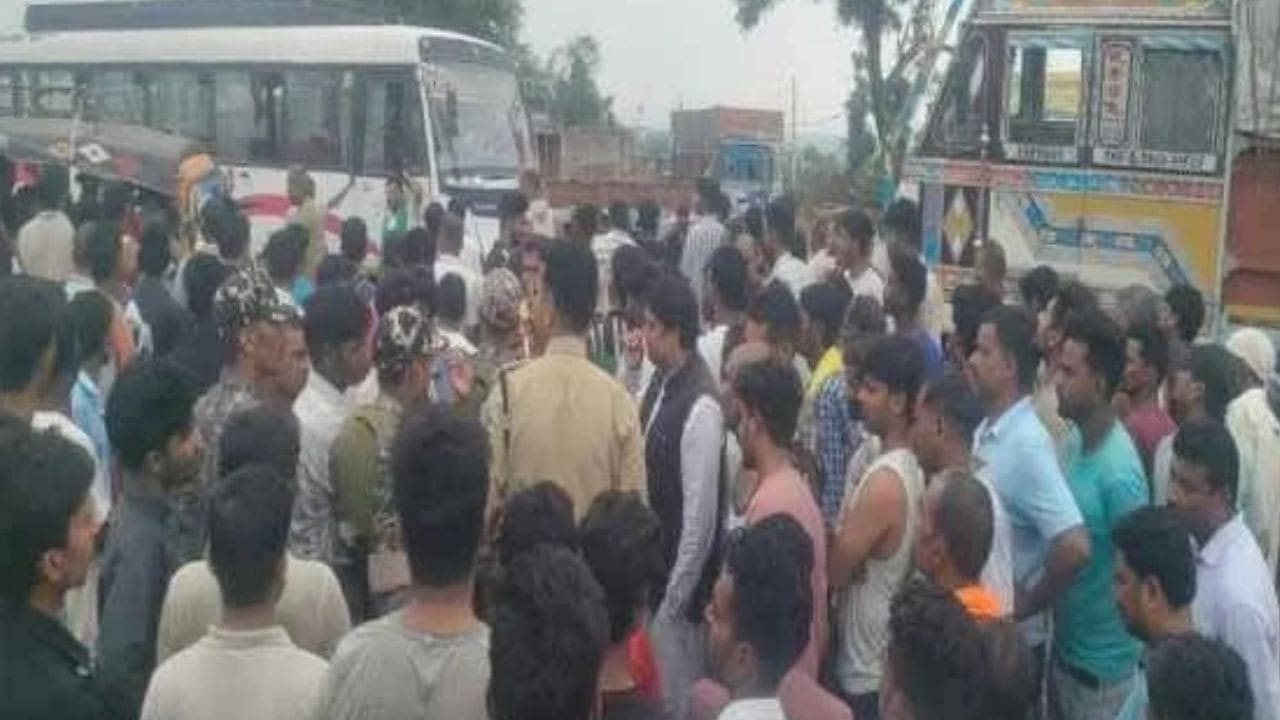 पलामू में फ्लाईओवर निर्माण बना रणक्षेत्र, मुआवजे को लेकर ग्रामीण और प्रशासन के बीच हुई हिंसक झड़प, कई घायल
