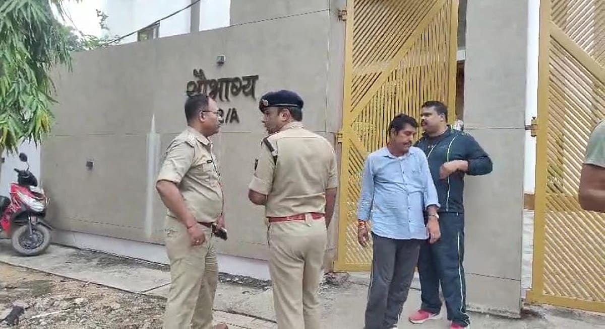 रांची के सबसे पौष इलाके में चोरों का तांडव, बिल्डर के घर से उड़ा ले गए लाखों के गहने