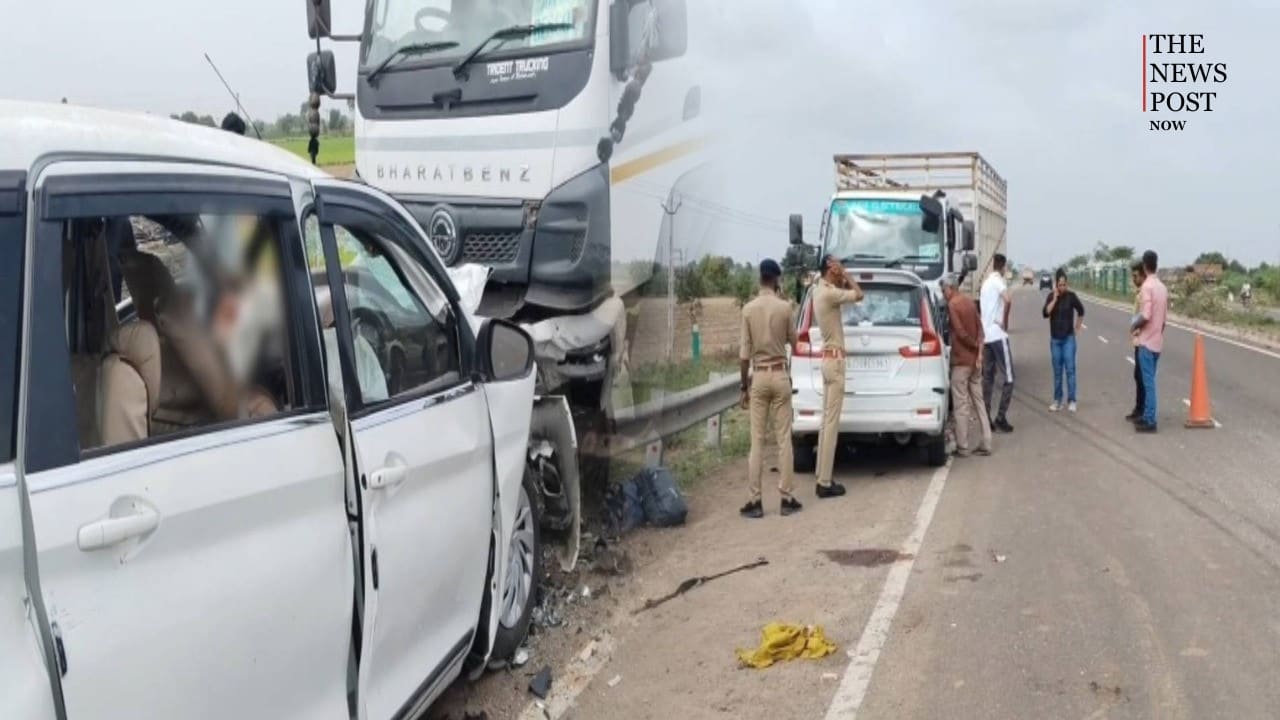 गुजरात में दर्दनाक सड़क हादसा, ट्रक से टकराई कार, एक ही परिवार के चार लोगों की मौत