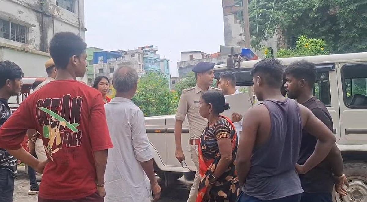 तुम्हारा पति मर चुका है! कलयुगी दामाद ने ससुर को घर बुलाकर की निर्मम हत्या, फिर फोन कर सास से कहा....