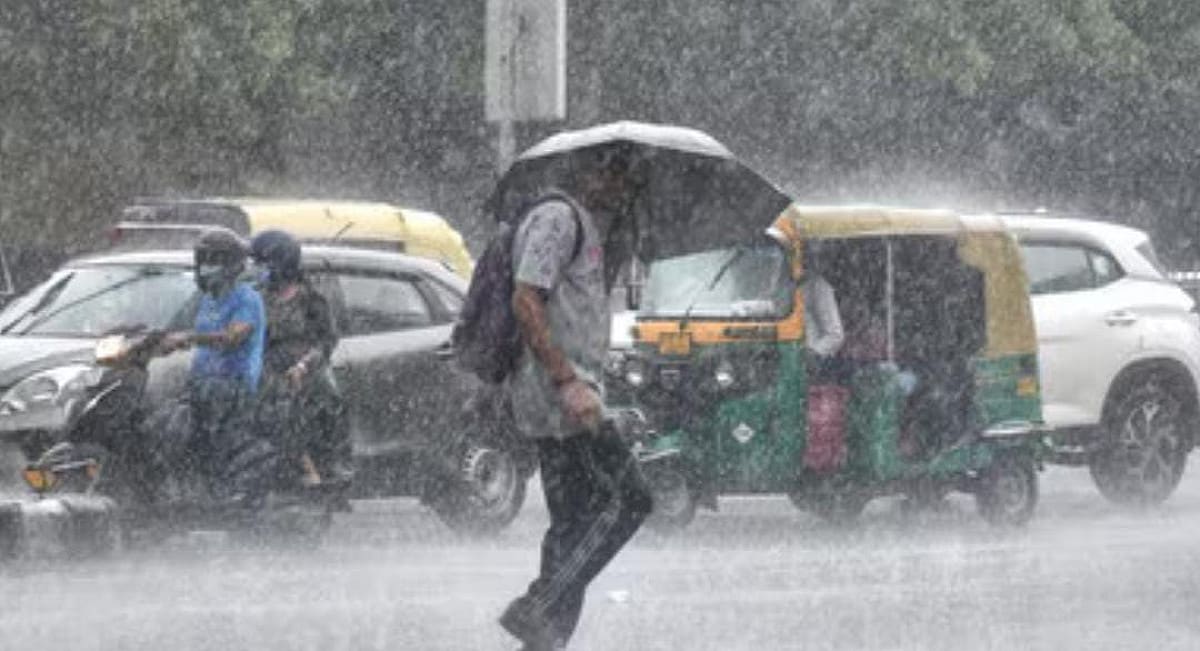 Weather Alert:झारखंड में आज दिखेगा भारी बारिश का असर, रांची समेत 10 जिलों में वज्रपात का अलर्ट