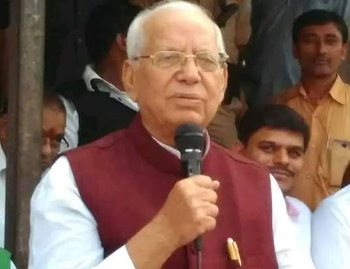 Breaking :झारखंड के पूर्व मंत्री मन्नान मल्लिक का रांची में निधन,देर रात तक धनबाद पहुंच सकता है पार्थिव शरीर