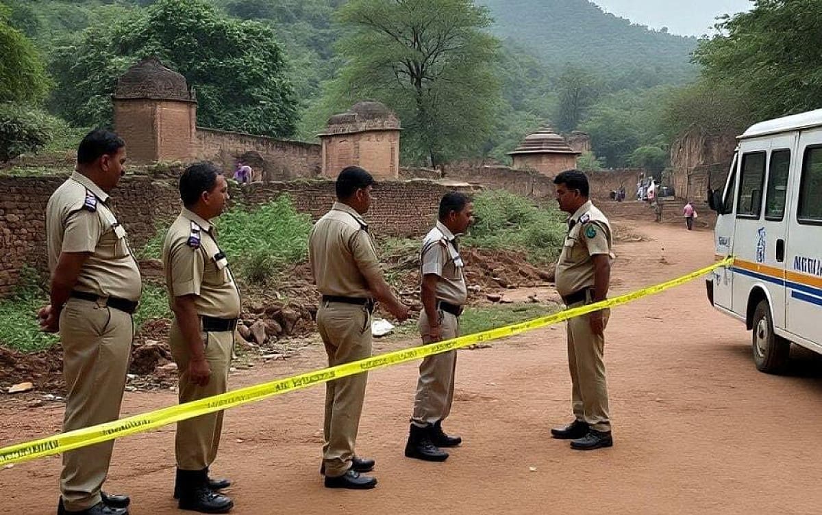 चाईबासा में जमीन विवाद बना जानलेवा, छोटे भाई ने बड़े भाई को मारी गोली
