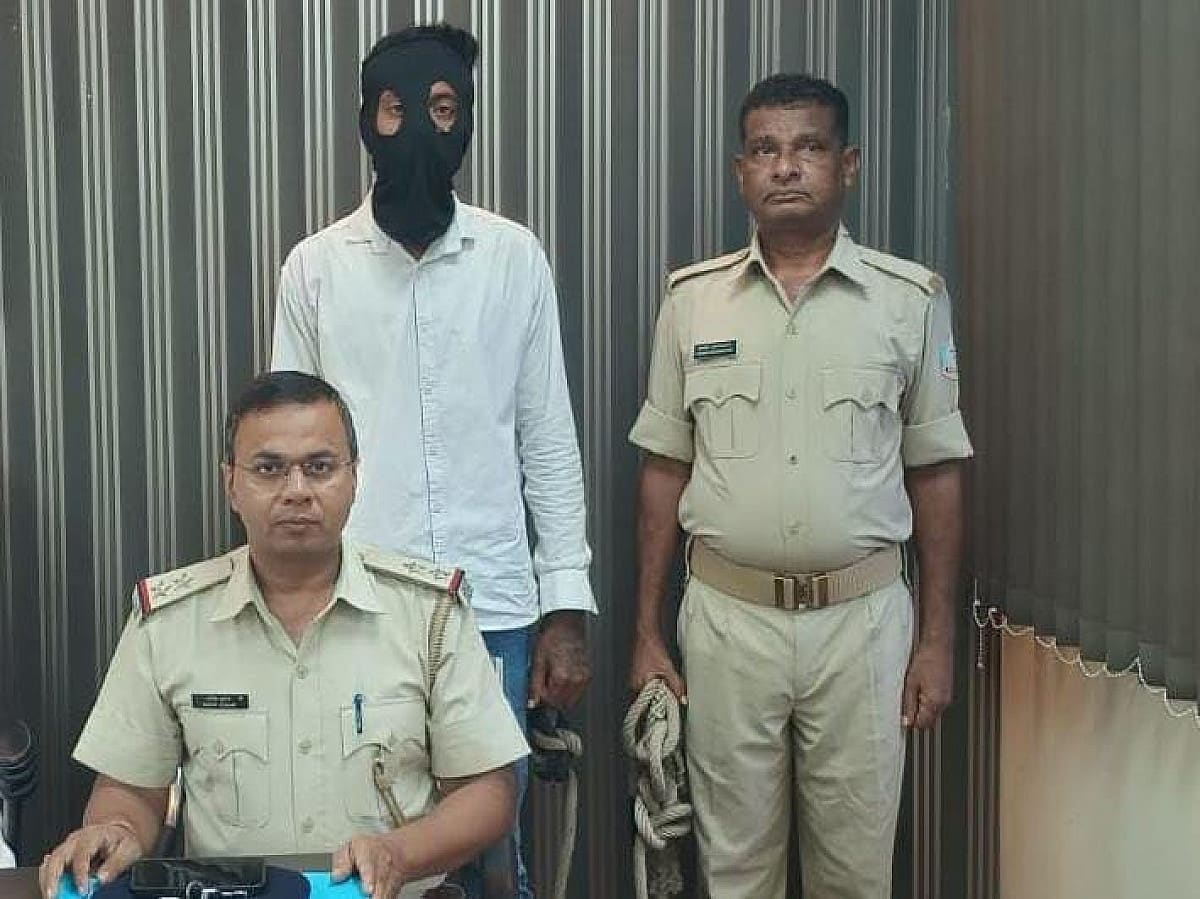 सरायकेला:आदित्यपुर गोलीकांड का मुख्य आरोपी सुमित महतो गिरफ्तार, लंबे समय से चल रहा था फरार