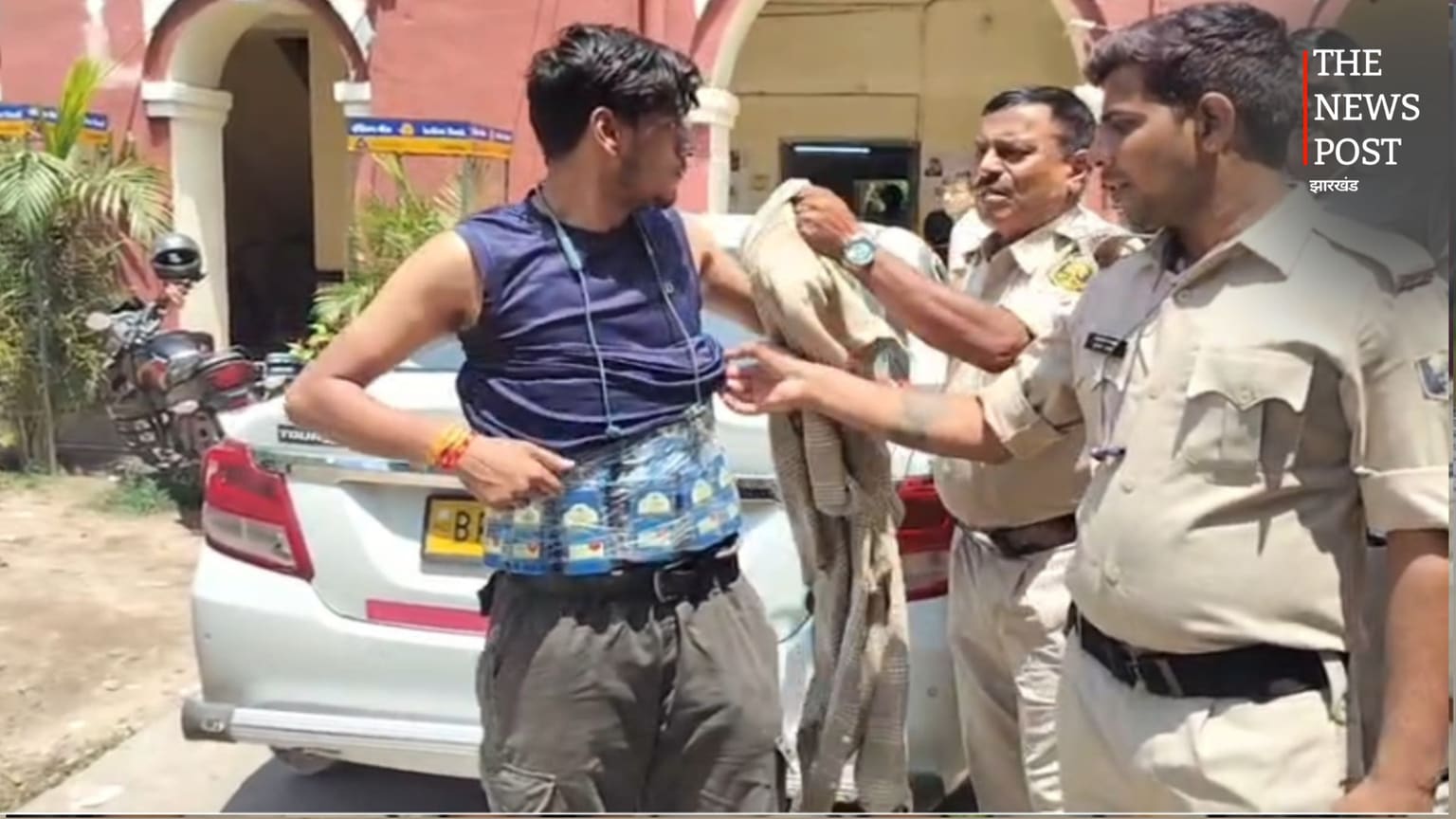 शरीर बना शराब का गोदाम! तस्कर का कारनामा देख पुलिस भी रह गई दंग,जानिए कहां का है मामला
