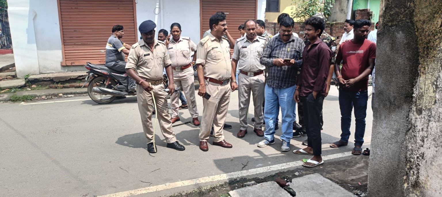 सरायकेला: आदित्यपुर में युवक की हत्या का मुख्य आरोपी गिरफ्तार, खाने-पीने के विवाद में हुई थी हत्या