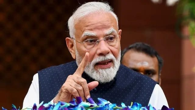 पेपर लीक मामले में प्रधानमंत्री नरेंद्र मोदी ने किया ट्वीट, जानिए छात्रों को क्या दिया भरोसा