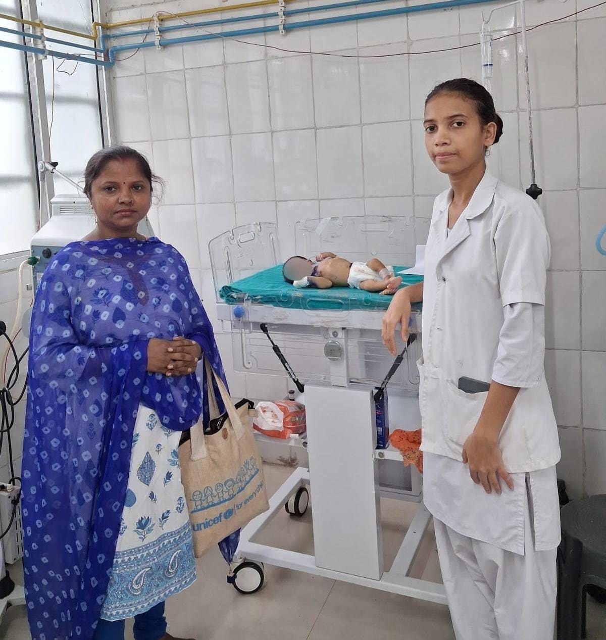 धनबाद में एकबार फिर मानवता हुई शर्मसार, पढ़िए कैसे जानवरों का निवाला बनने से बच गई नवजात