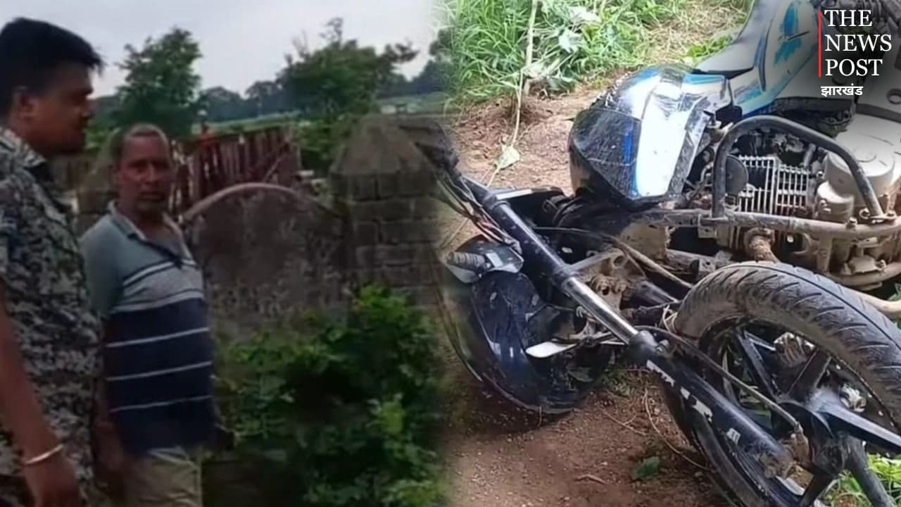 गुमला: सड़क हादसे में पुल से नीचे गिरी बाइक, दो युवकों की मौत, एक घायल
