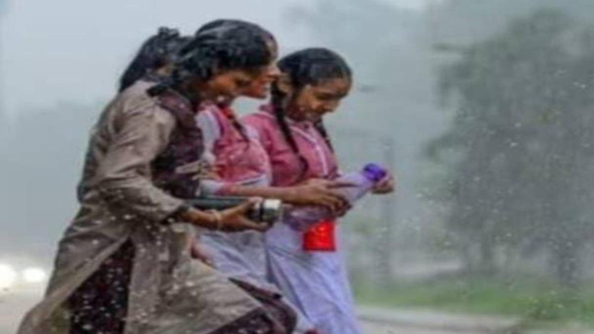 Weather Alert: झारखंड में दिखेगा साइक्लोनिक सर्कुलेशन का असर,18 जिलों में भारी बारिश और वज्रपात का अलर्ट