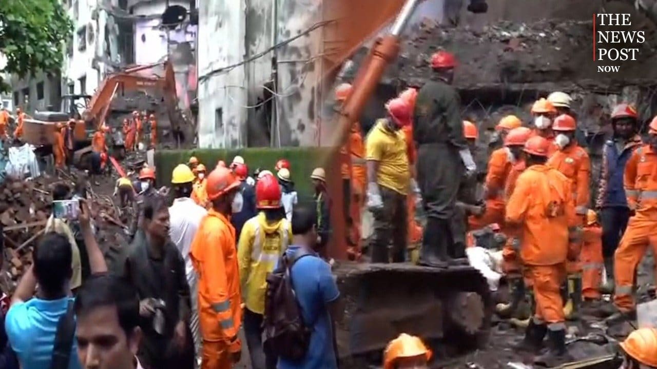 मुंबई: भिवंडी में बड़ा हादसा, 4 मंजिला इमारत गिरने से 9 लोगों की मौत