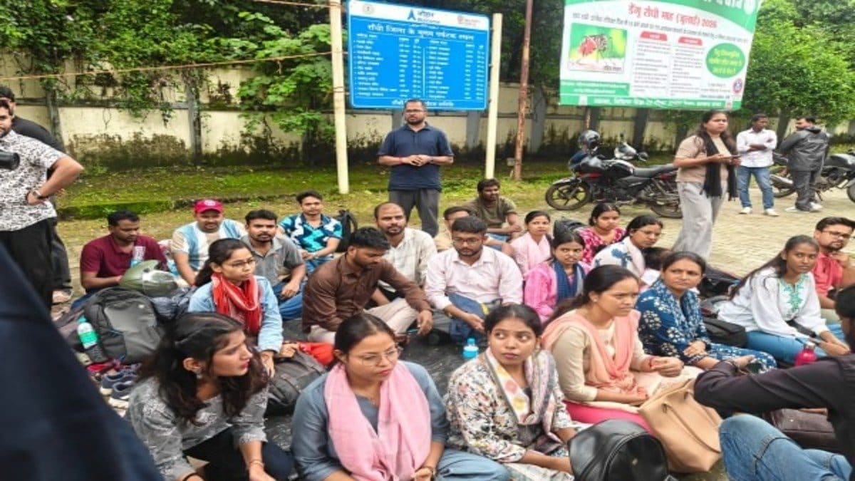 प्रोजेक्ट भवन से हटाए गए JSSC CGL अभ्यर्थी, कुटे मैदान भेजे गए प्रदर्शनकारी