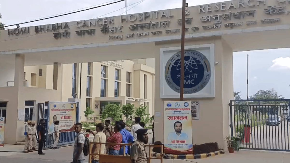 कैंसर मरीजों के लिए बड़ी राहत! मुजफ्फरपुर टाटा कैंसर अस्पताल में 12 बेड वाले ICU का मंत्री निशांत ने किया उद्घाटन