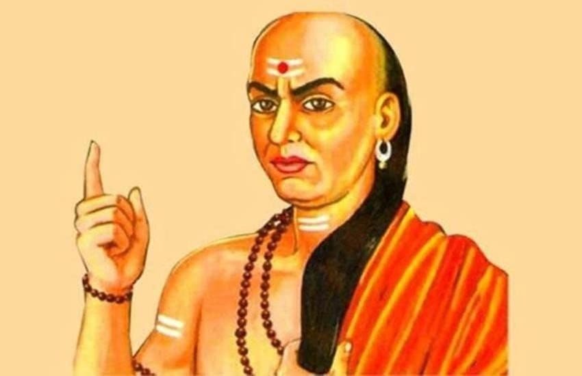 प्यार का इज़हार करने से पहले याद रखें चाणक्य की ये 5 गुप्त बातें, नहीं तो होगा सिर्फ पछतावा