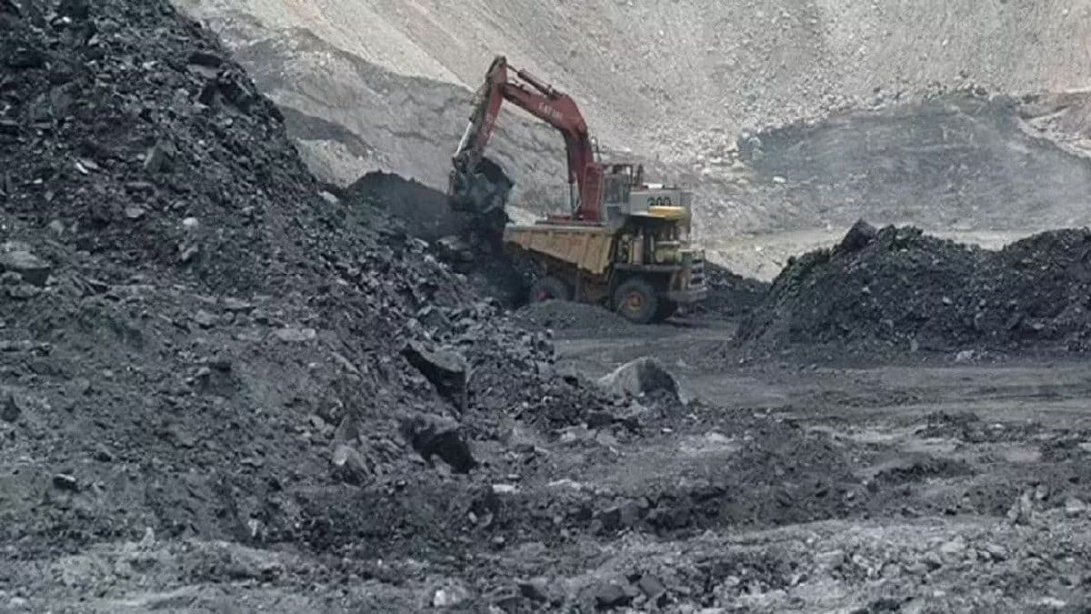 झारखंड में अवैध खनन पर सरकार सख्त, हर जिले में बनेगा टास्क फोर्स सेल, चेकनाके पर होगी वाहनों की जांच
