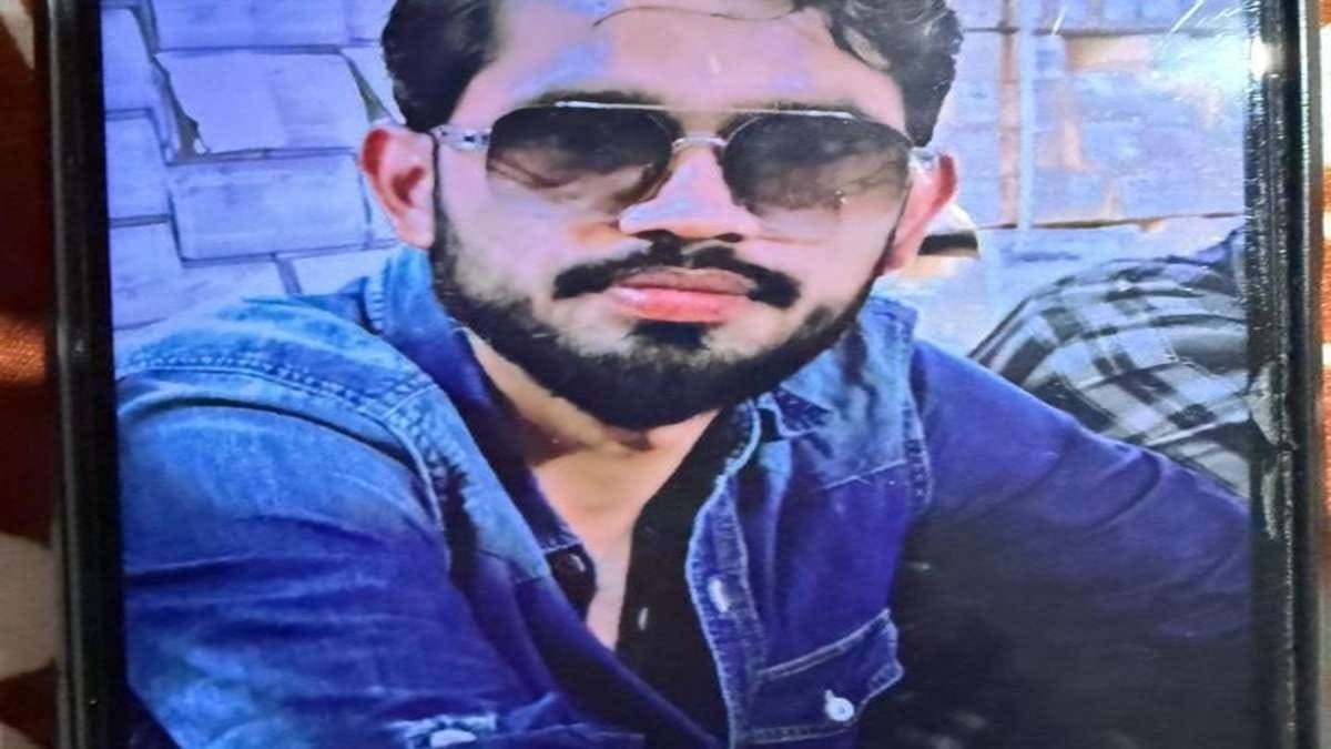 Dhanbad Encounter: यूपी के शूटर शिबू के सीने में छुपे हैं कई बड़ी घटनाओं के राज ,धनबाद -जमशेदपुर पुलिस करेगी उगलवाने की कोशिश ?