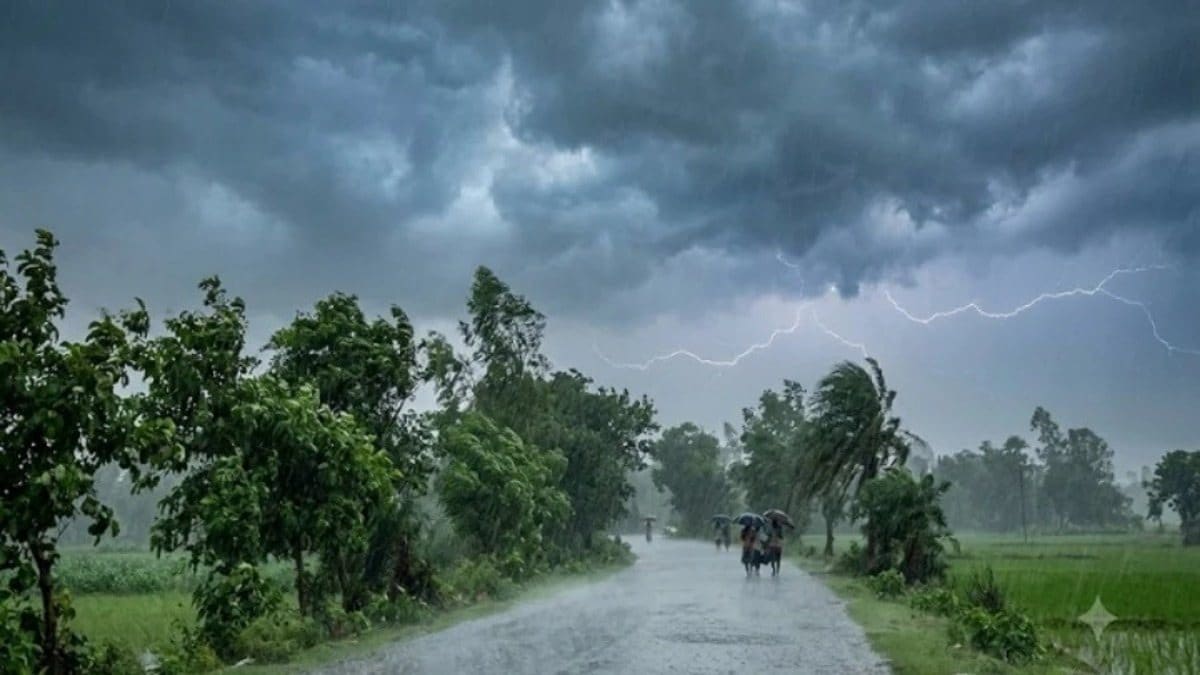 झारखंड में आज भी बारिश का दौर रहेगा जारी, कई जिलों में गरज-चमक और तेज हवा का अलर्ट