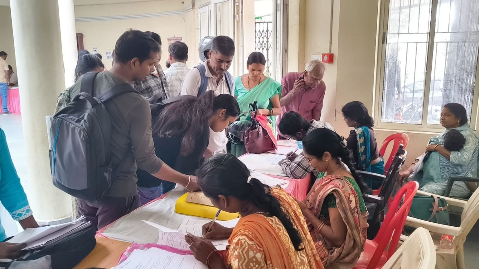 Jharkhand SIR: नोटिस के बाद वोटरों में उलझन, सुधार कराने के बाद भी सवाल- हमारा काम पूरा हुआ या नहीं?