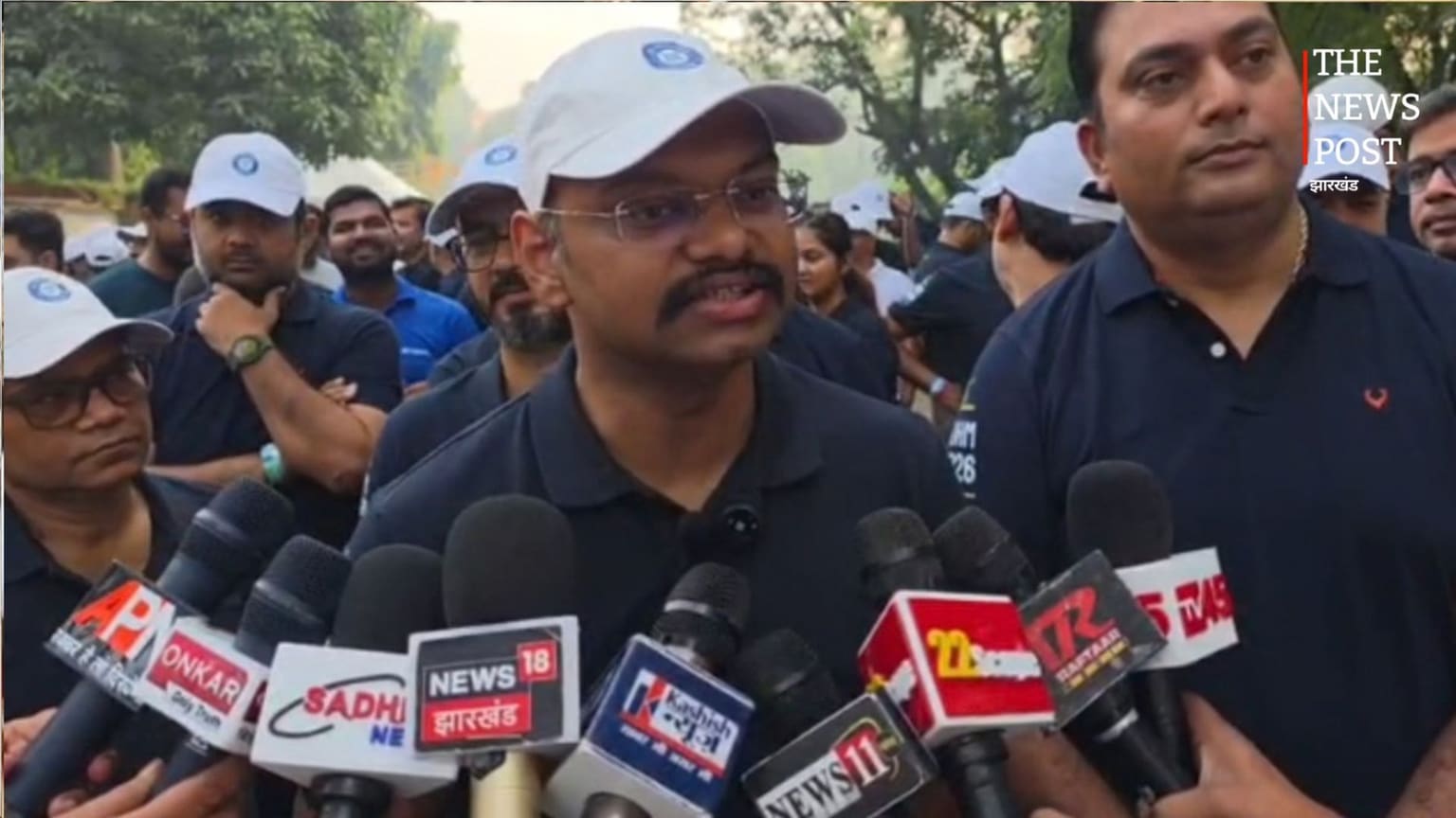 गांधी जयंती पर स्वस्थ जीवन का संदेश लेकर दौड़े लोग, वेदांता ESL ने आयोजित की 7 किलोमीटर की दौड़