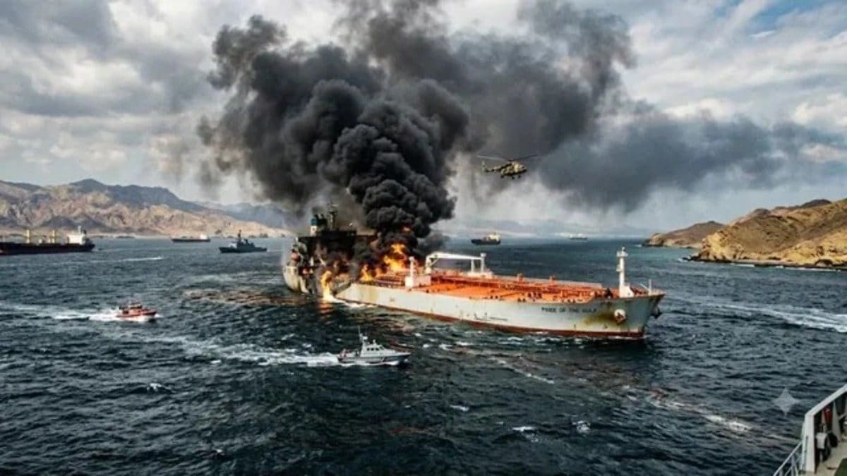Strait of Hormuz में जहाज पर मिसाइल हमला ,5 भारतीय नाविक सुरक्षित