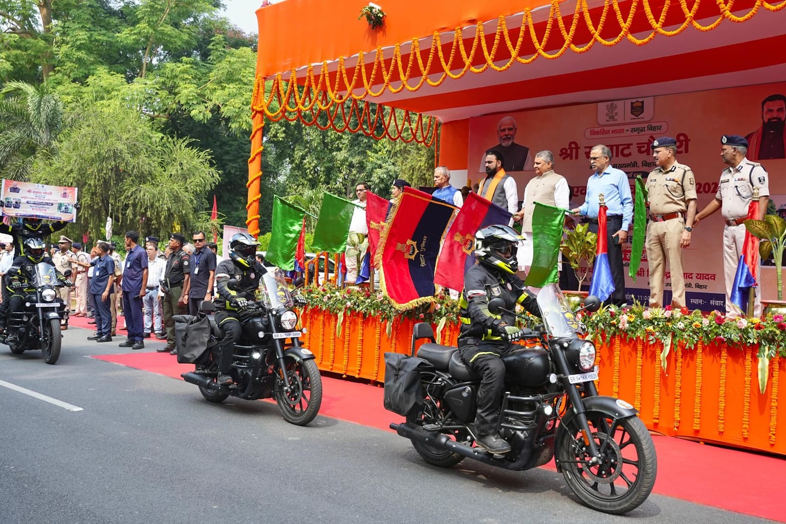 राष्ट्रीय एकता दिवस परेड-2026 के लिए बिहार मोटरसाइकिल दल रवाना, CM सम्राट चौधरी ने दिखाई हरी झंडी