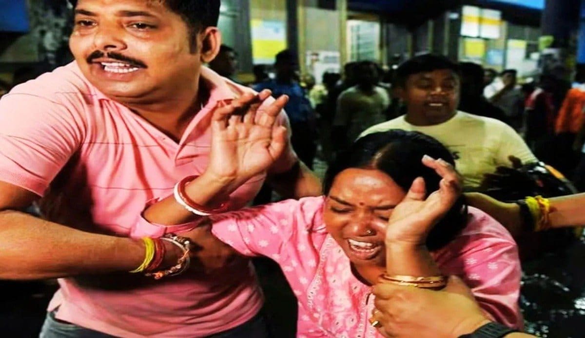 बंगाल में हादसे के बाद झारखंड में भी बढ़ी चौकसी, पंडालों का दुबारा सुरक्षा ऑडिट करने का निर्देश